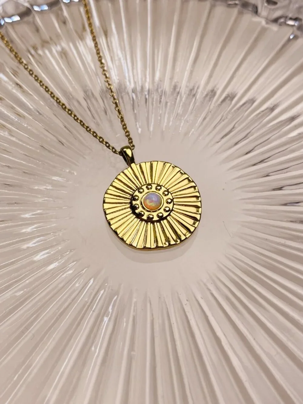Gorjana Gold Sunburst Opal Gemstone Round Pendant Charm Slider Chain Necklace